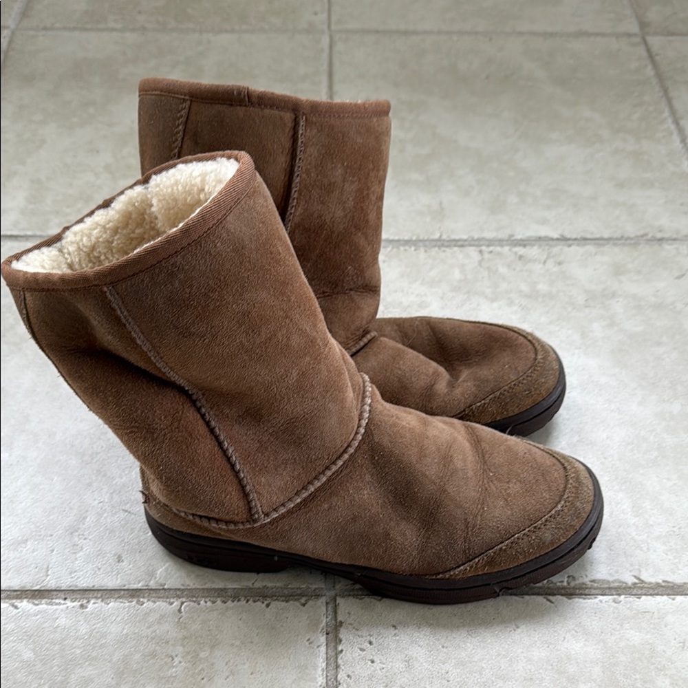 UGG Brown Winter Boots with Plush Lining